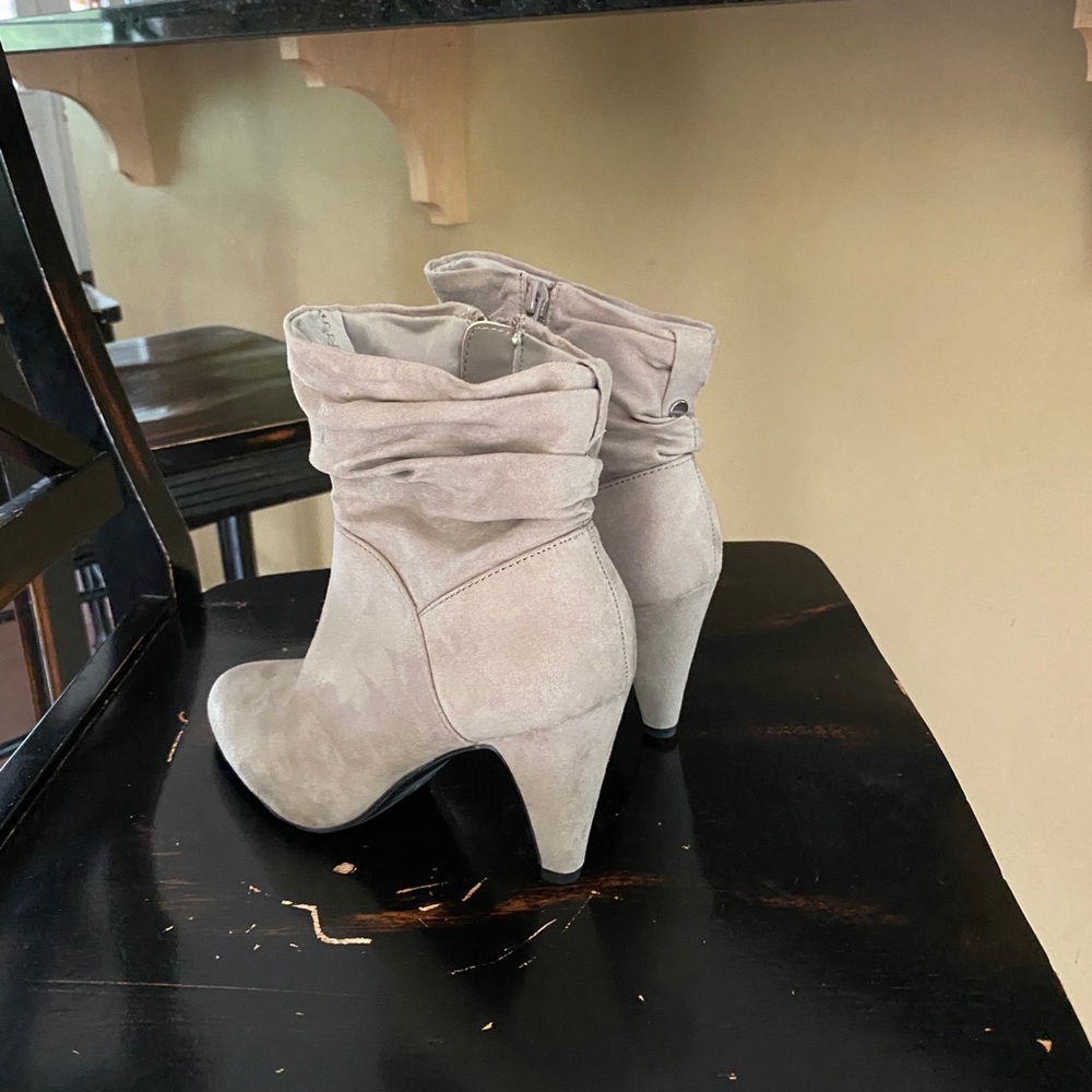 Worthington | Wor Lady Tan Booties Sz 6.5 NWOT - Picture 5 of 8